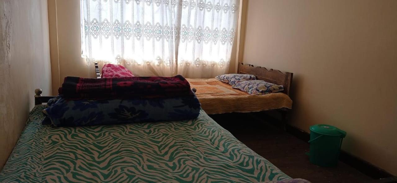 Хостел Backpackers Hub Дарджилинг Экстерьер фото